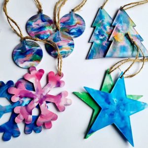 Recycled Plastic Christmas Decoration Set